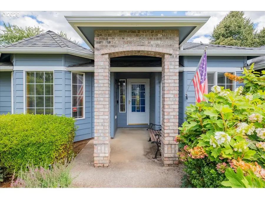 5746 Flairstone Dr, Salem, OR 97306 - #3