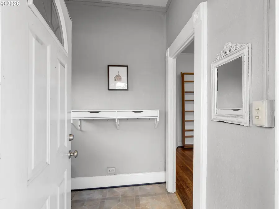 7028 N Saint Louis Ave, Portland, OR 97203 - #3