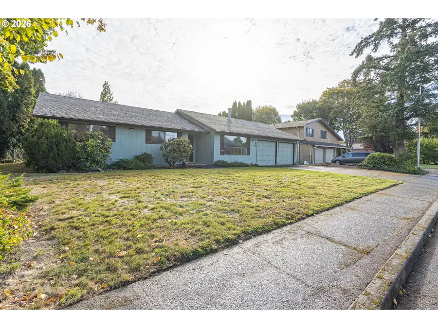 319 Marr Ct, Monmouth, OR 97361 - #2