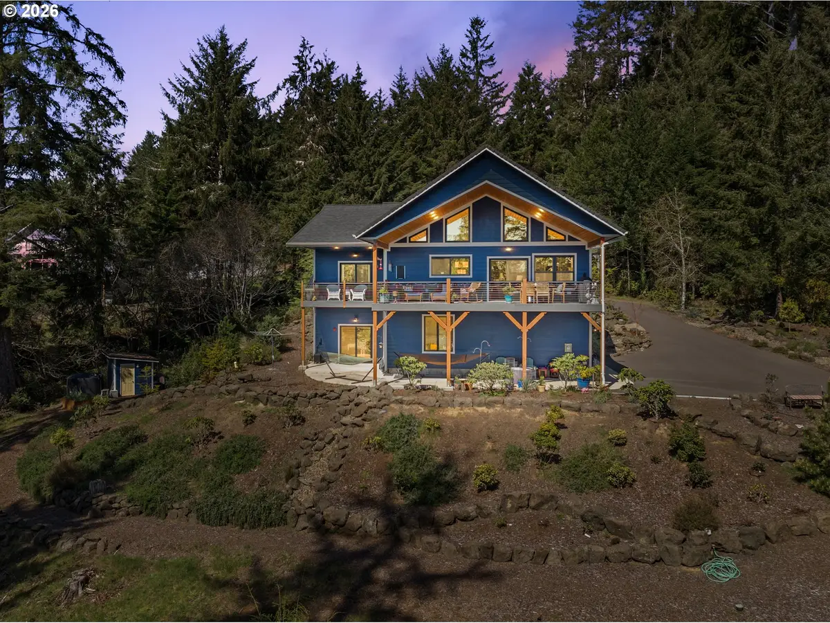 83489 Jensen Ln, Florence, OR 97439 - #1