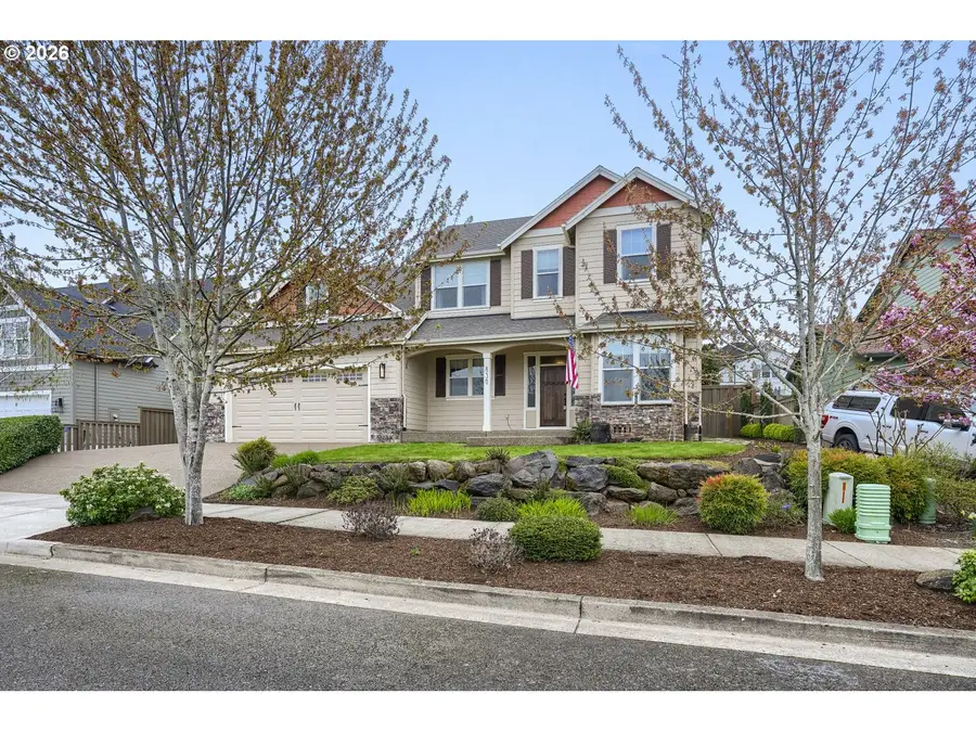 830 Shelokum Dr, Silverton, OR 97381 - #2