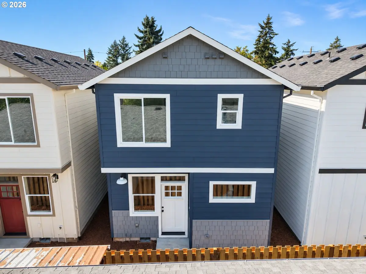 8718 SE Bybee Blvd, Portland, OR 97266 - #1