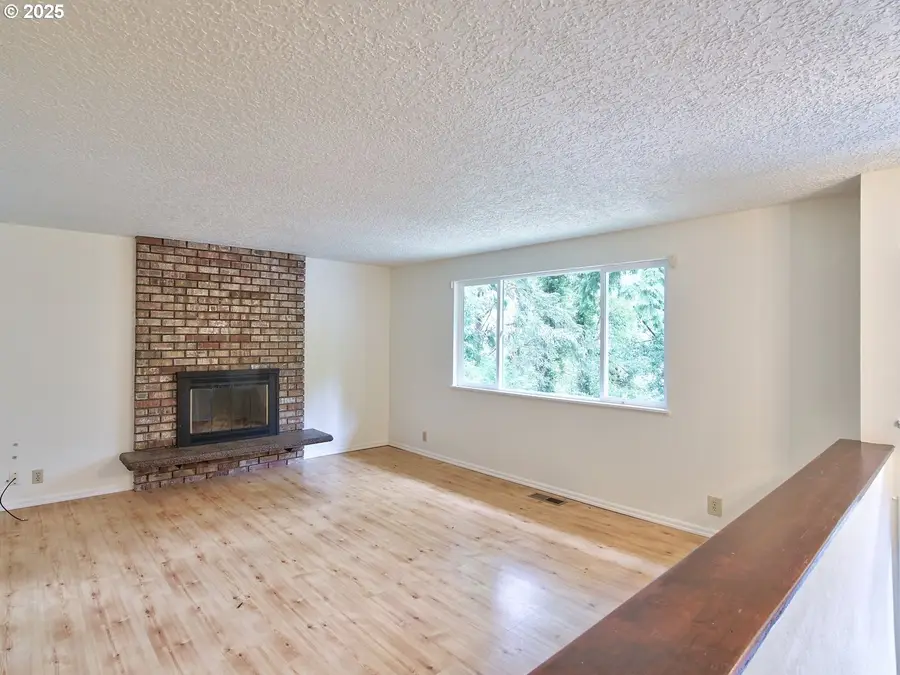 1745 NE West Devils Lake Rd, Lincoln City, OR 97367 - Image #3