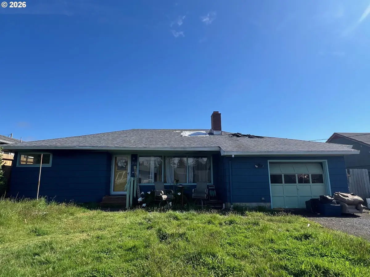 358 NE 6th St, Newport, OR 97365 - #1