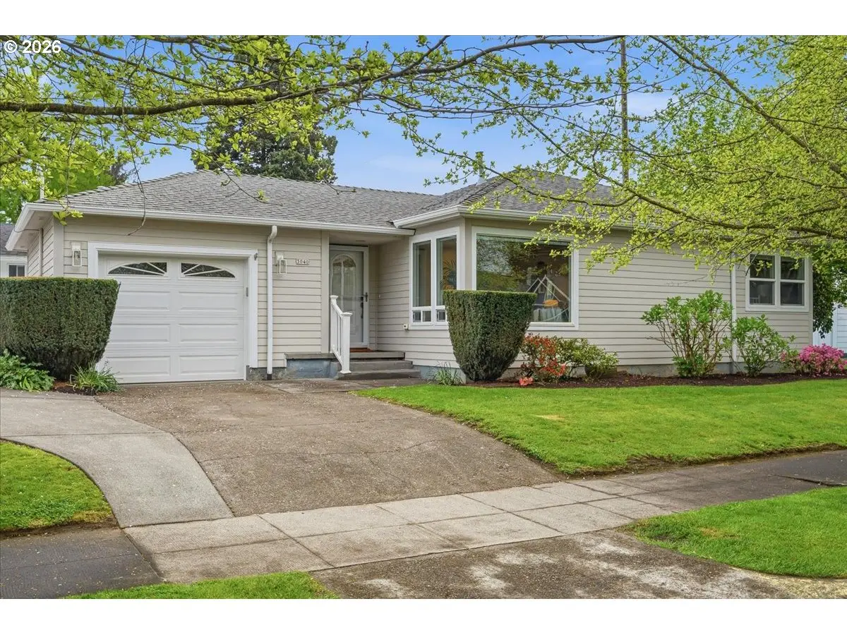 3040 N Hunt St, Portland, OR 97217 - #1
