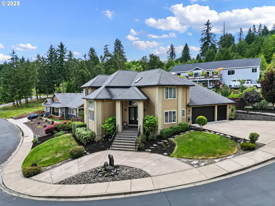 1155 Holly Ave, Cottage Grove, OR 97424 - #3