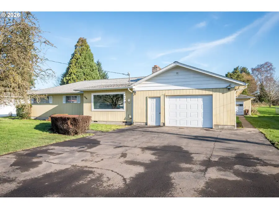 1044 33rd Ave, Longview, WA 98632 - #2
