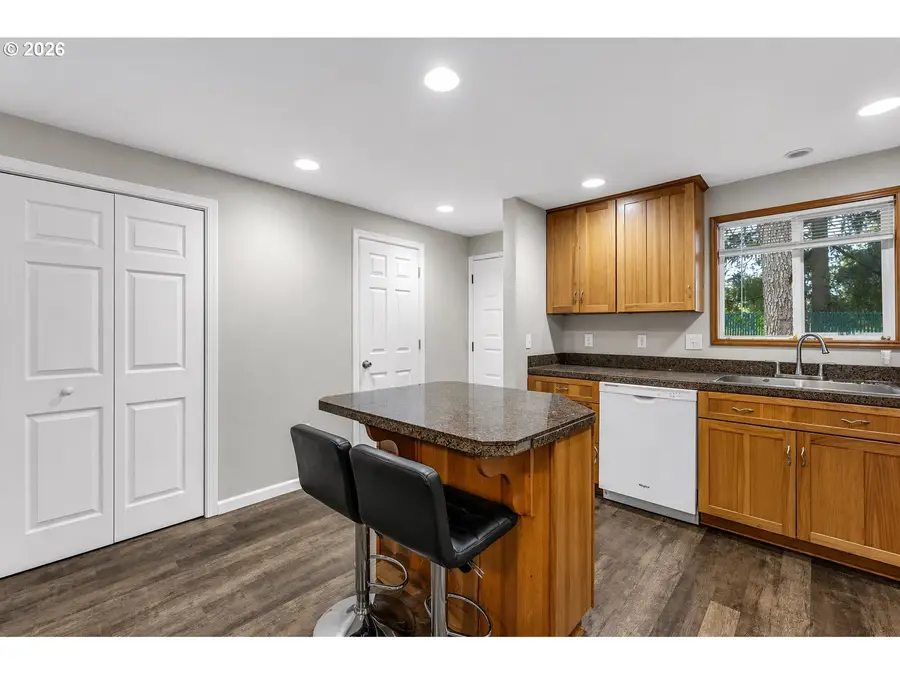 4117 NE 8th St, Gresham, OR 97030 - #2