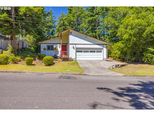1910 Ash St, NorthBend, OR 97459
