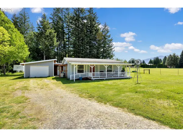 752 Metzger Rd, Carson, WA 98610