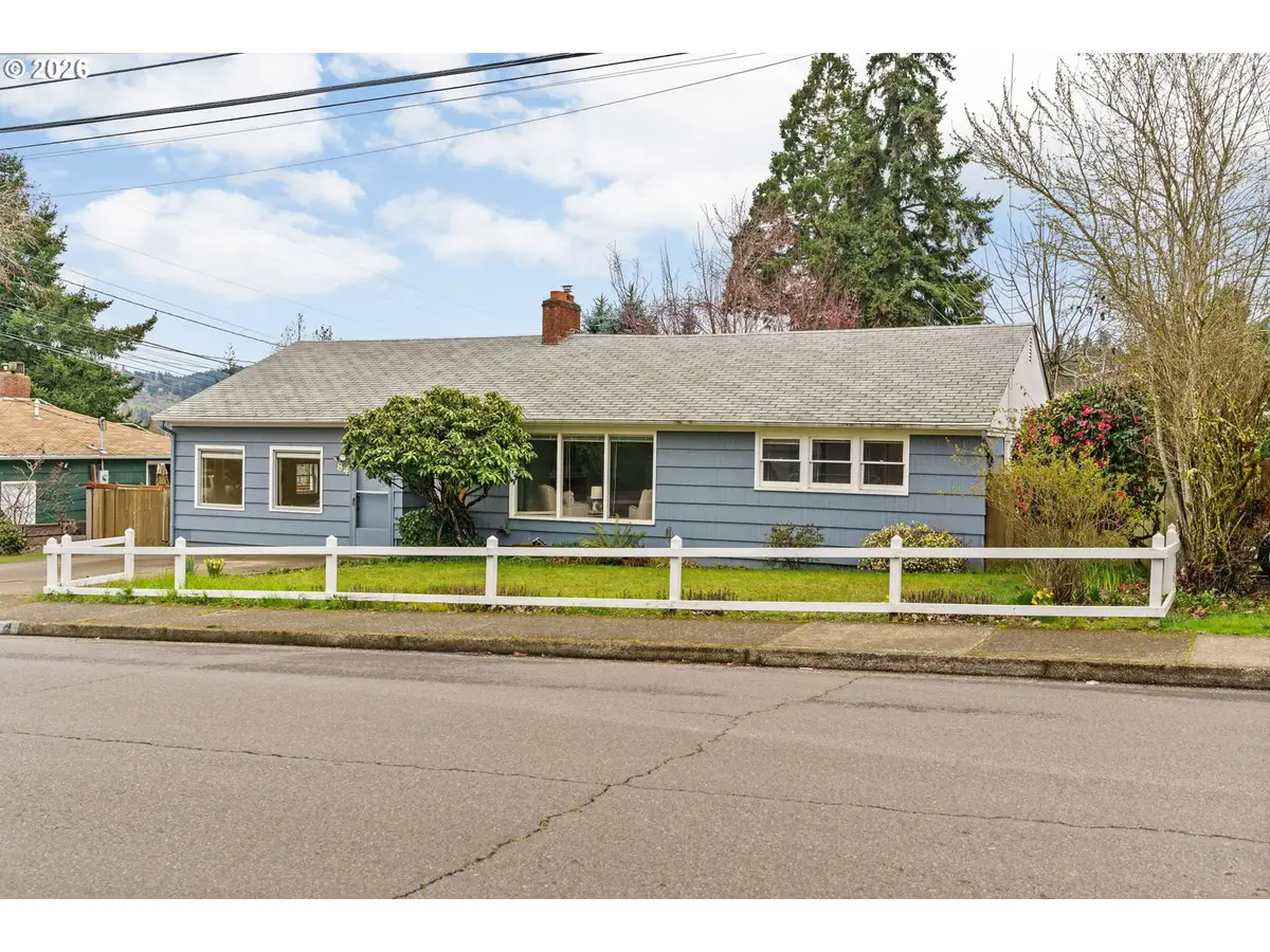 84 W 27th Ave, Eugene, OR 97405 - #1