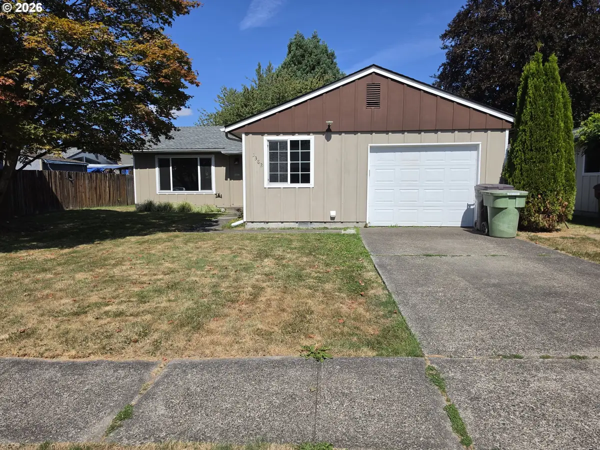 3382 Nebraska St, Longview, WA 98632 - #1