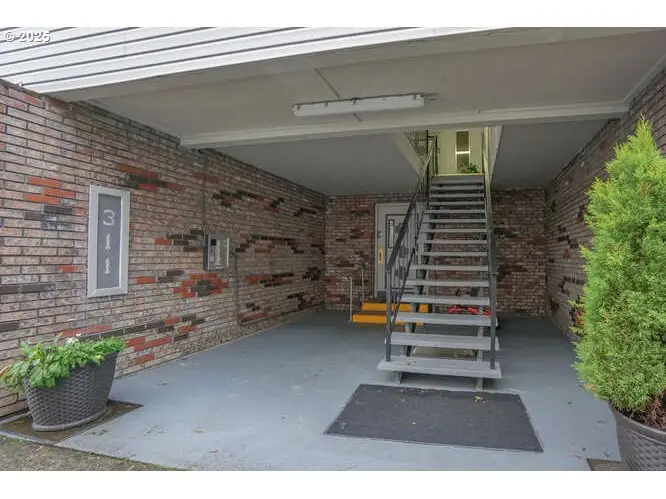 311 NE 85th St #X, Vancouver, WA 98665 - Image #1