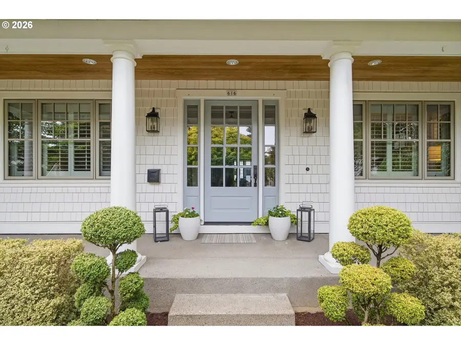 616 4th St, Lake Oswego, OR 97034 - #2