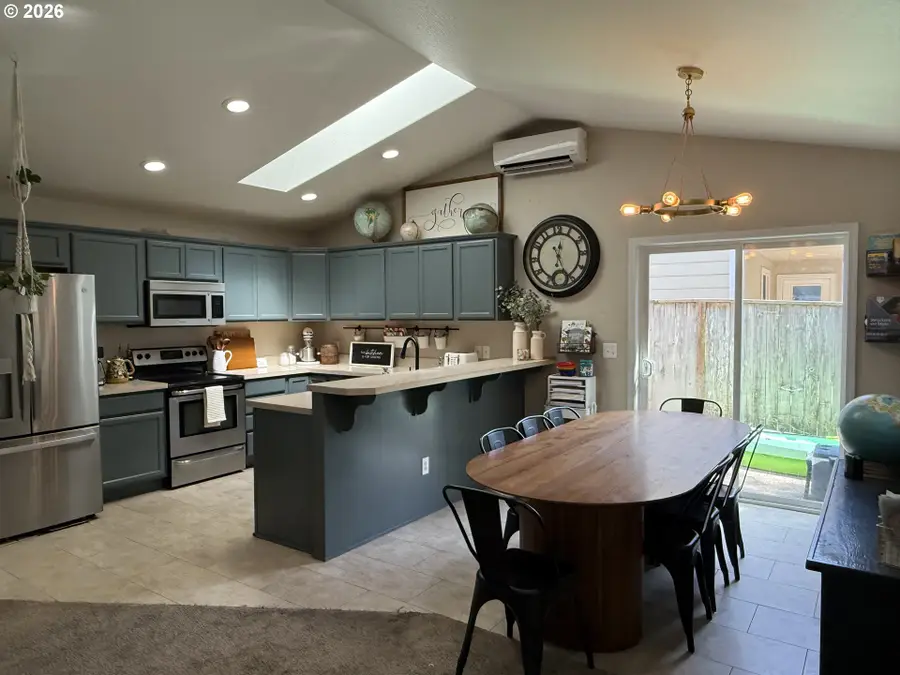 2200 52nd St, Florence, OR 97439 - #3