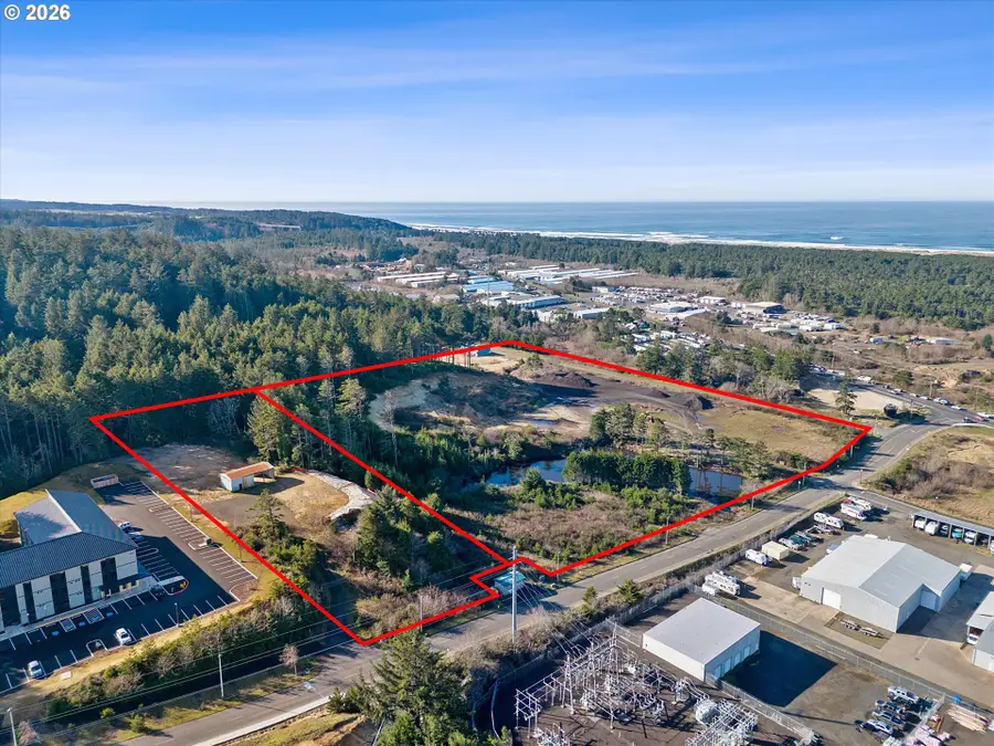 4003 S Coast Hwy, Newport, OR 97366 - Image #2