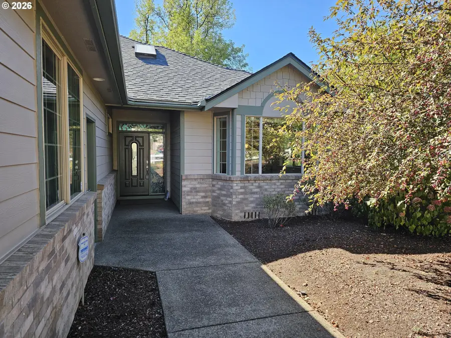 1395 NW West Meadows Dr, Salem, OR 97304 - #2