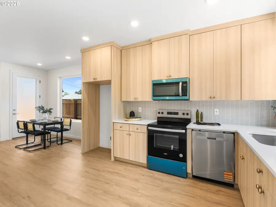 4893 NE Cesar E Chavez Blvd, Portland, OR 97211 - #2