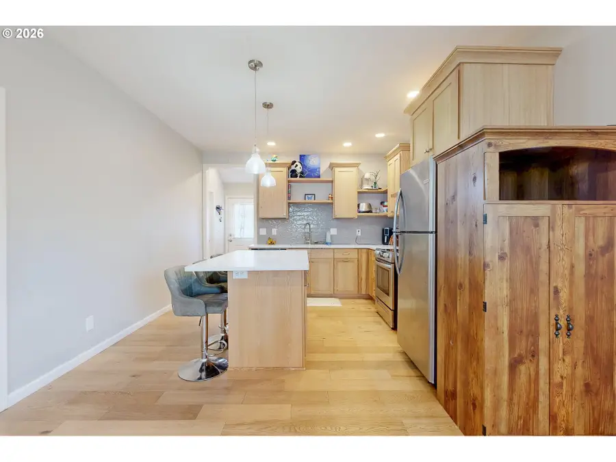 521 S Main St, Milton Freewater, OR 97862 - #3