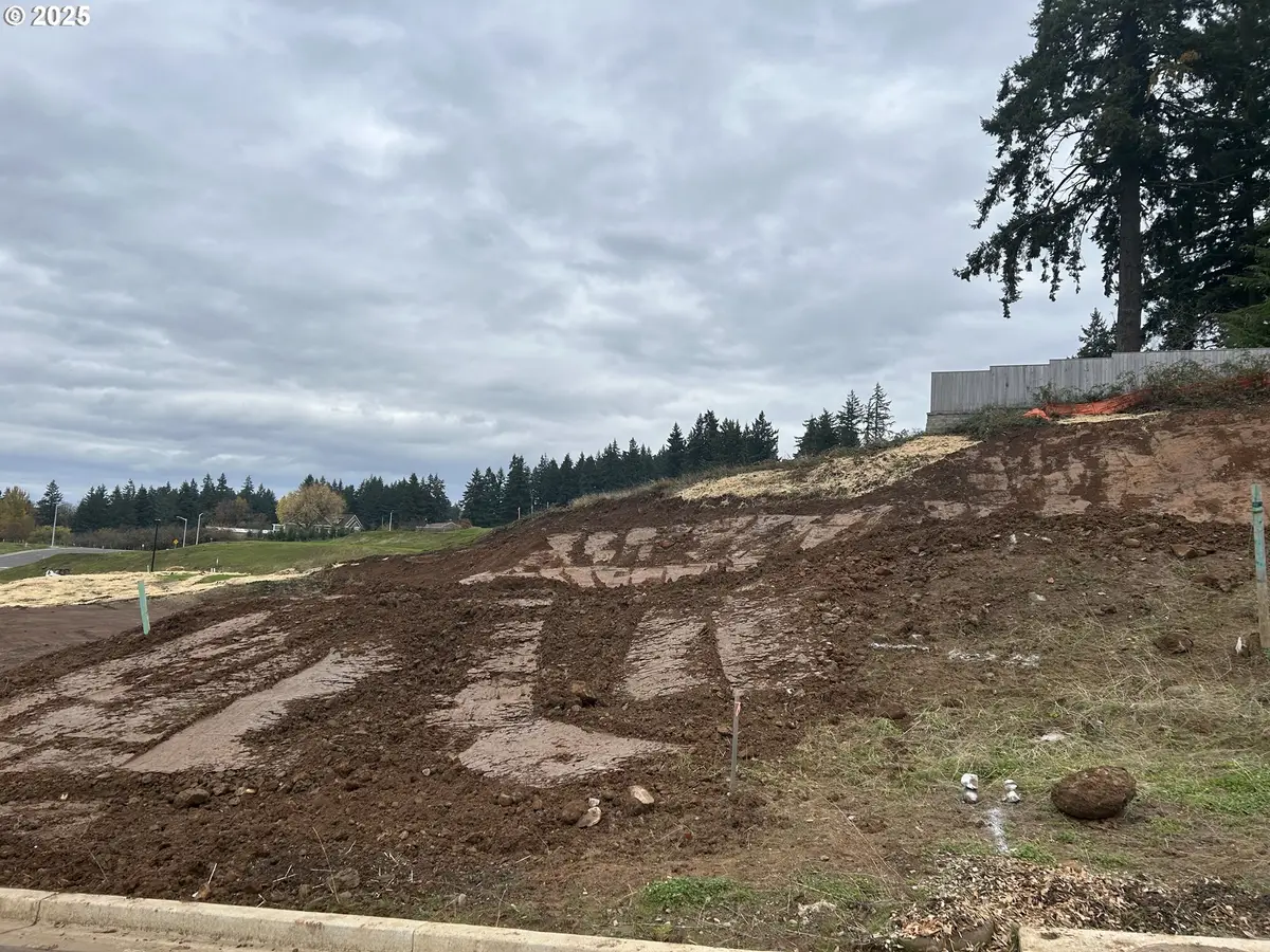 16084 Serres Farms Way #52, Oregon City, OR 97045 - Image #1