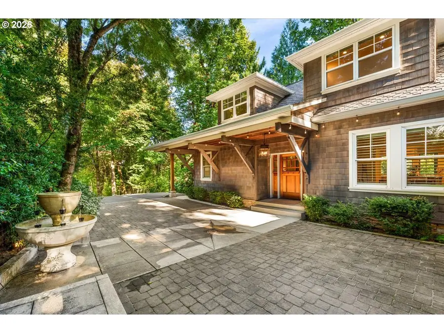 3788 Calaroga Dr, Northwest Clackamas, OR 97068 - #3