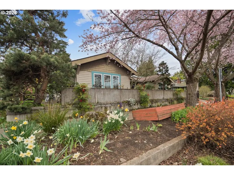 4715 NE Everett St, Portland, OR 97213 - #3