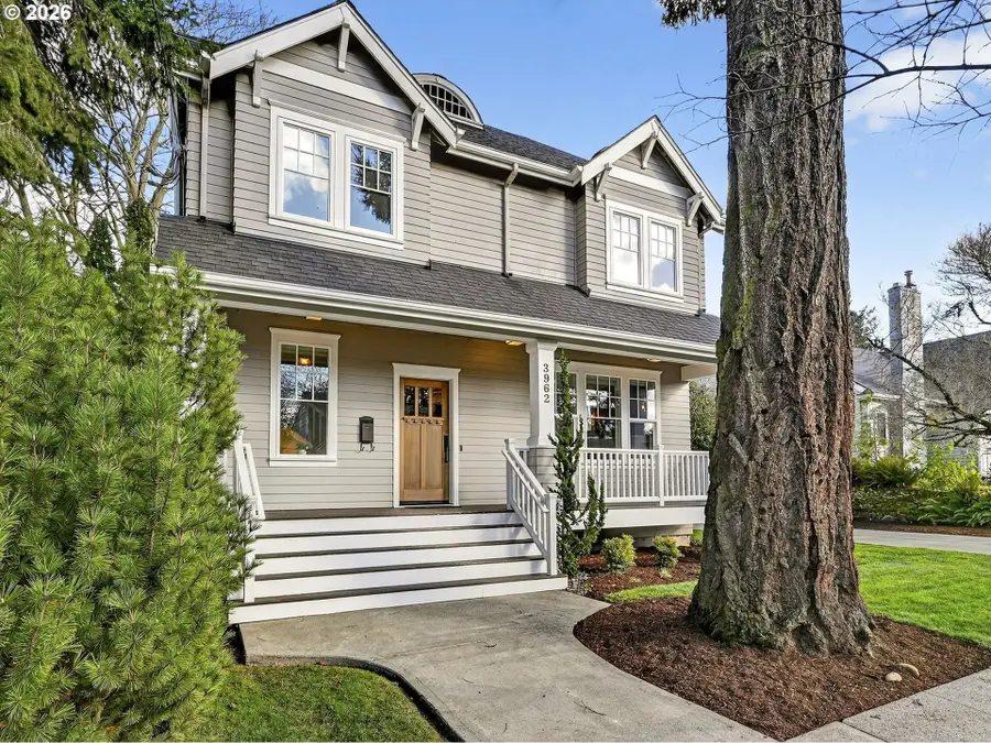 3962 NE Cesar E Chavez Blvd, Portland, OR 97212 - #3