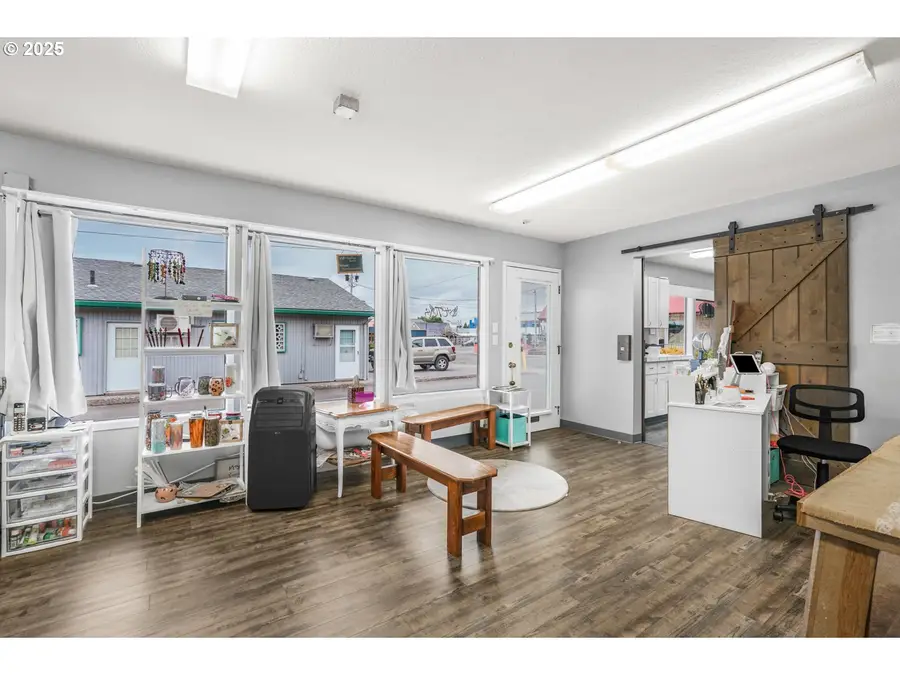 118 Engle Ave, Molalla, OR 97038 - #3