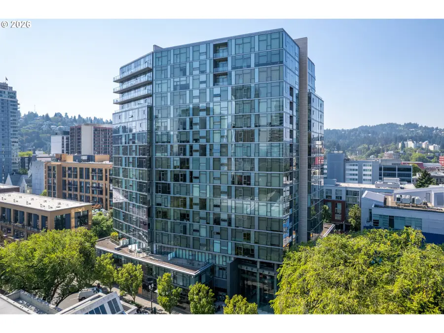 1221 SW 10th Ave #211, Portland, OR 97205 - #3