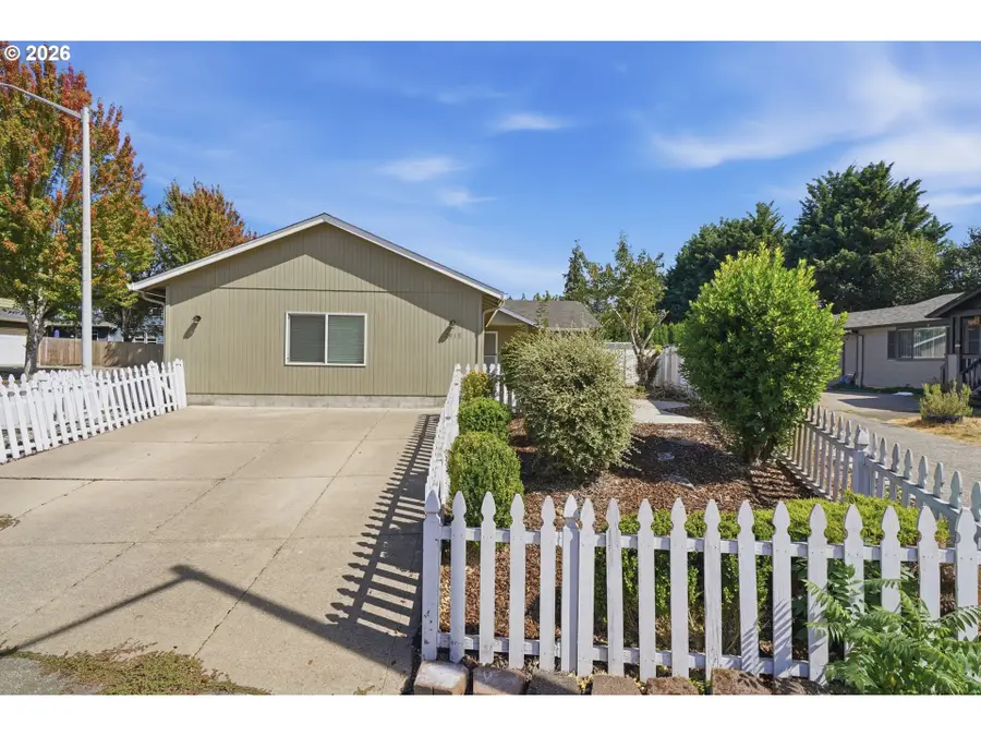 2915 NE 161st Ave, Vancouver, WA 98682 - #3