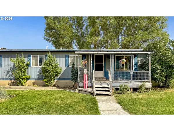 248 E 6th St, PrairieCity, OR 97869