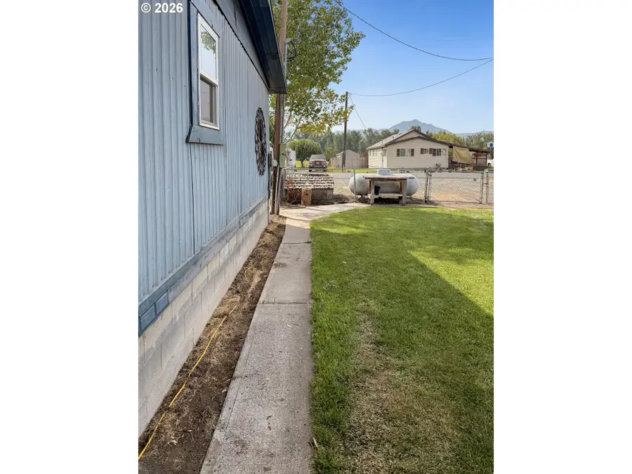 248 E 6th St, Prairie City, OR 97869 - #3