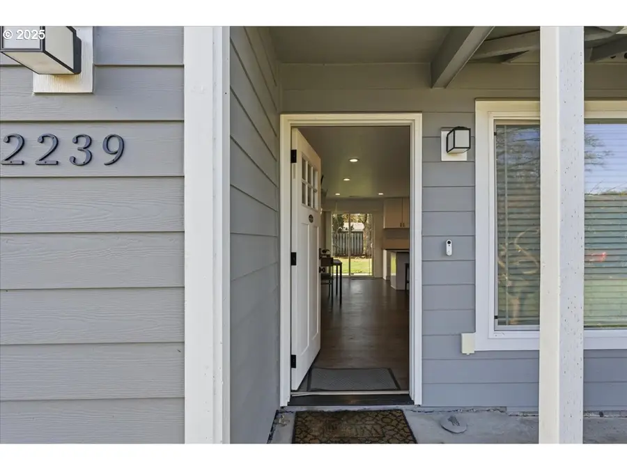 2239 SE 147th Ave, Portland, OR 97233 - Image #3