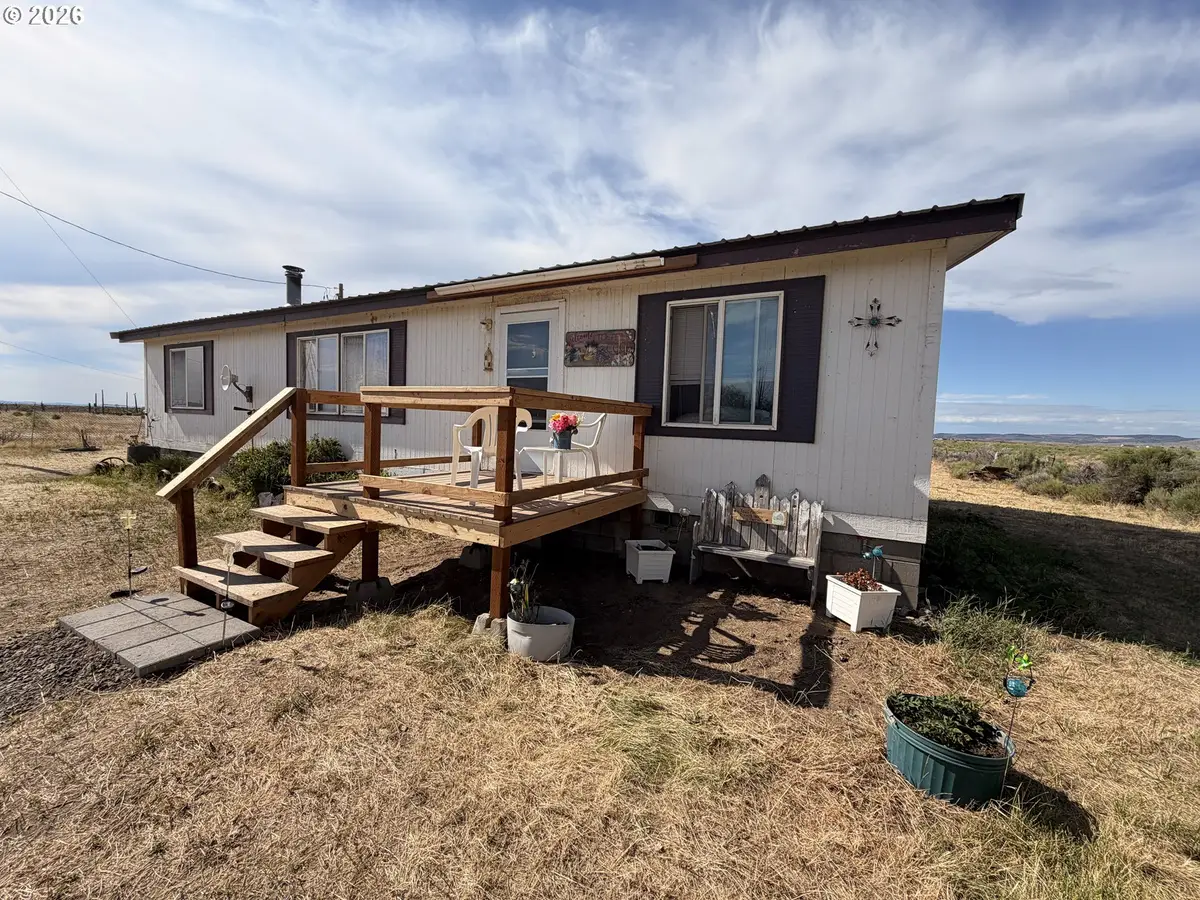 42511 E Ln 16 Ln, Burns, OR 97720 - #1