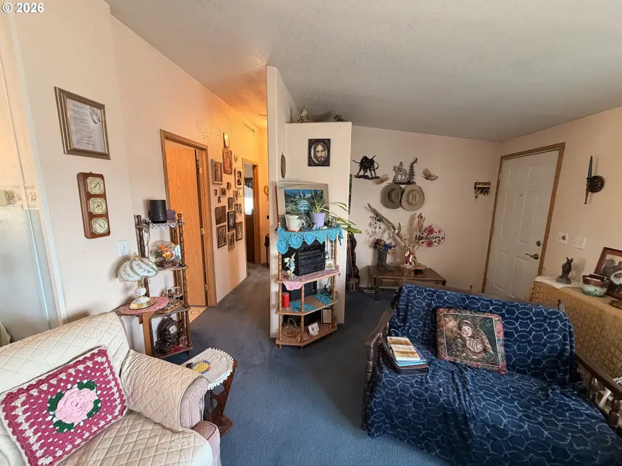 42511 E Ln 16 Ln, Burns, OR 97720 - #3