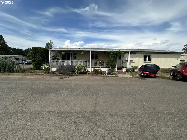 1267 Tucker Rd #22, HoodRiver, OR 97031