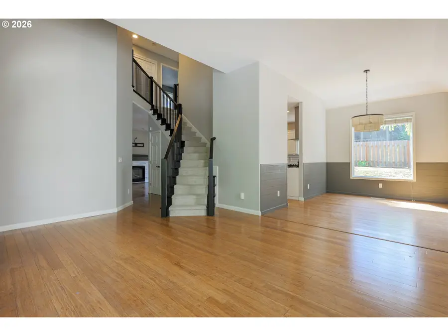7632 SW Ruby Ter, Portland, OR 97219 - #3