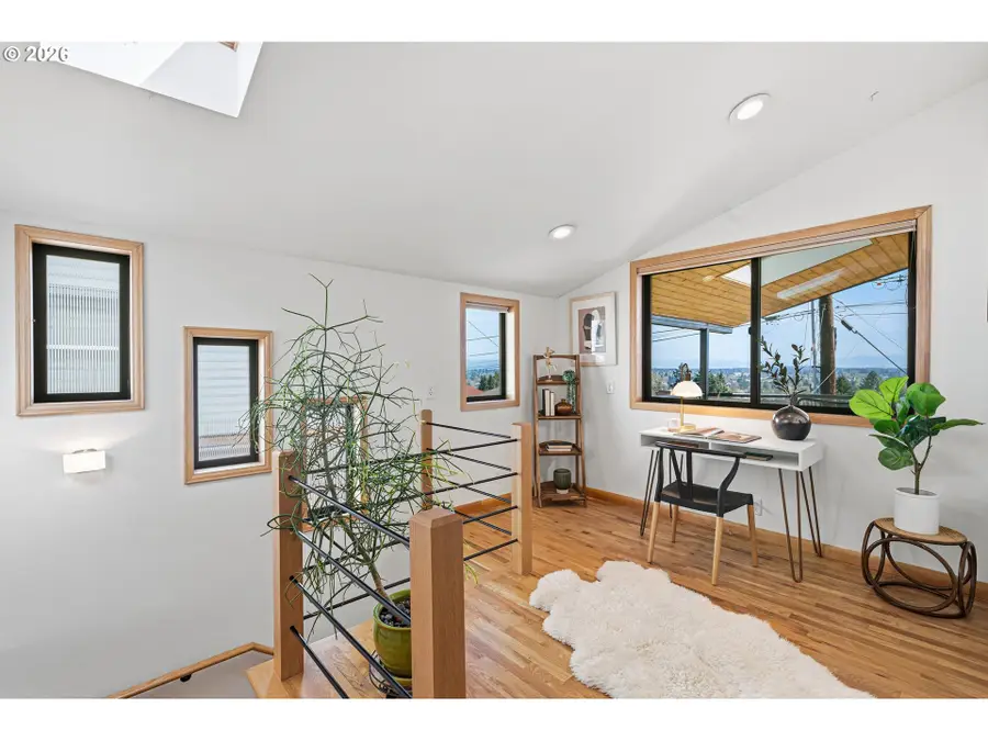 1263 SE 71st Ave, Portland, OR 97215 - #3