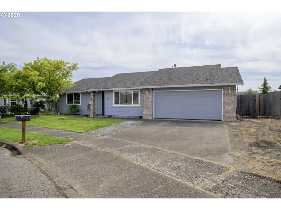 619 Wedgewood Dr, Molalla, OR 97038 - #3