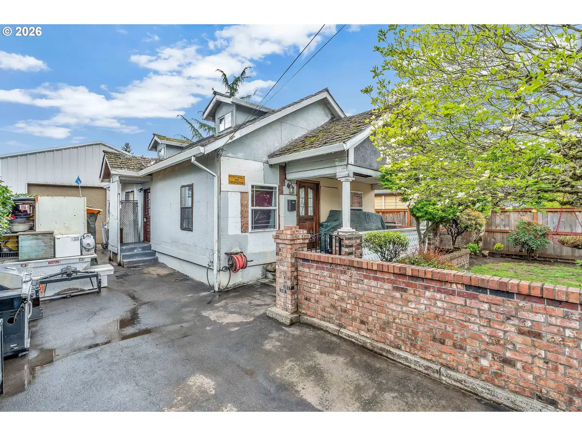 5720 SE Liebe St, Portland, OR 97206 - #1