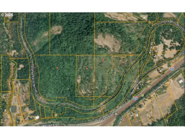 Warner Rd, WolfCreek, OR 97497