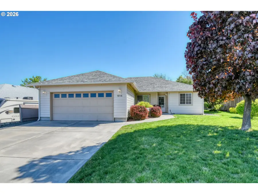 1614 SW 3rd St, Pendleton, OR 97801 - #2