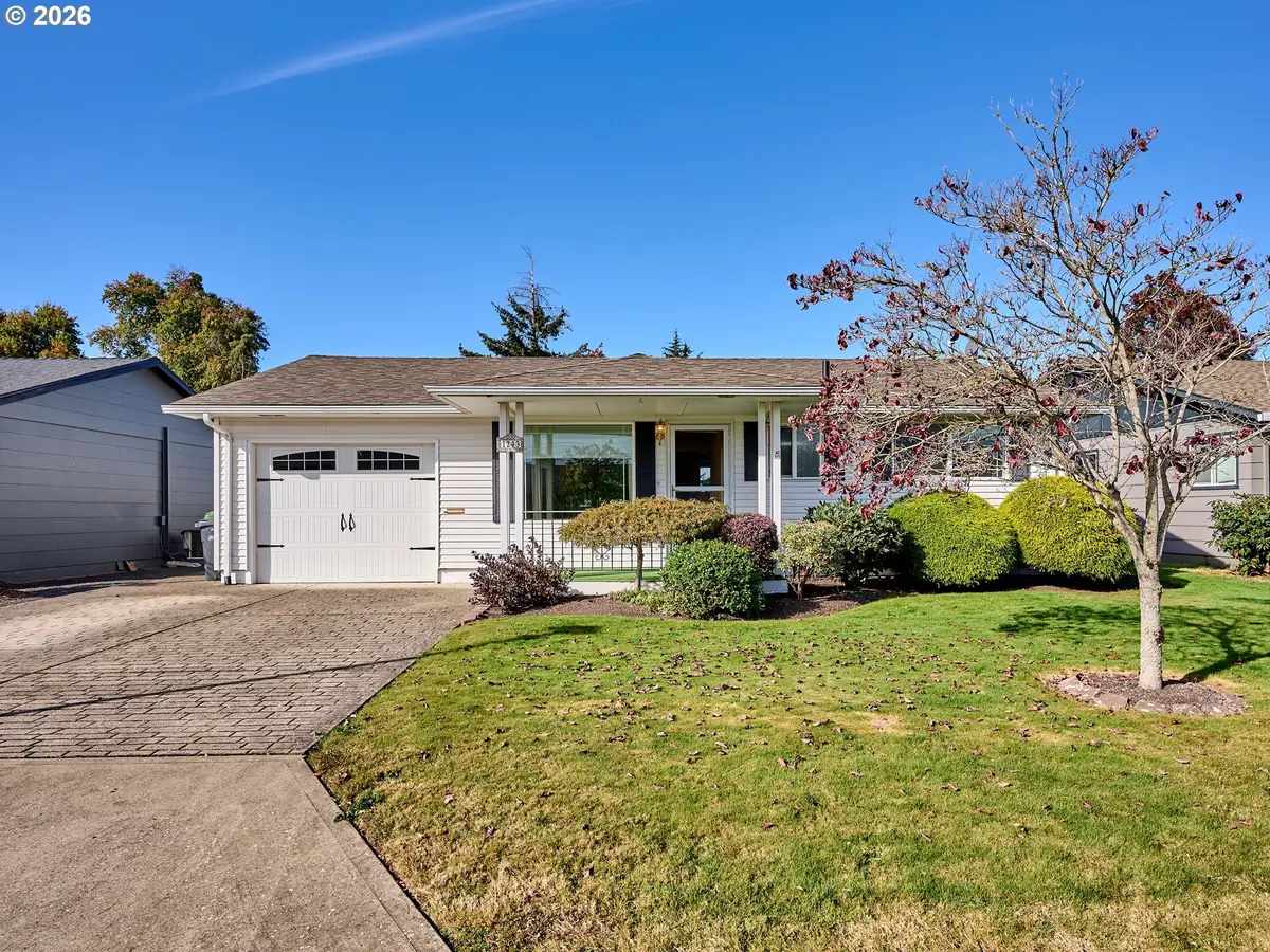 1243 Princeton Rd, Woodburn, OR 97071 - #1