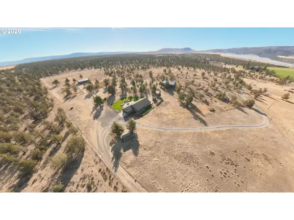 7200 SW Highway 126, PowellButte, OR 97753