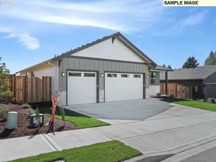 2221 E Juniper Cir #15, La Center, WA 98629 - #2