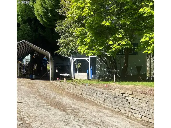 63416 Railroad Rd, CoosBay, OR 97420