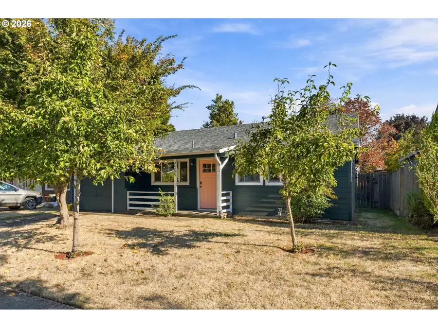 9565 N Ivanhoe St, Portland, OR 97203 - #3