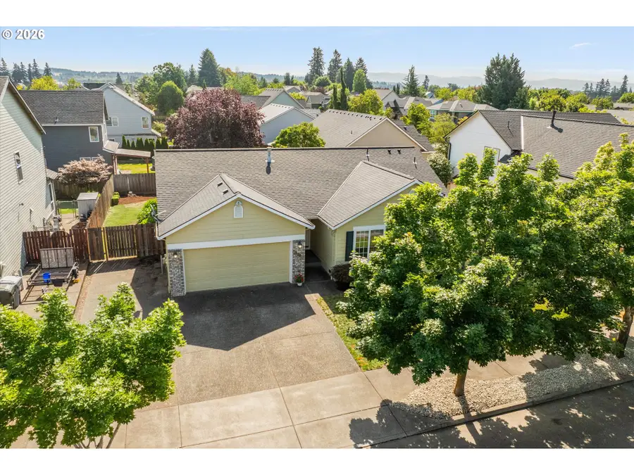 1172 S Sycamore St, Canby, OR 97013 - #3