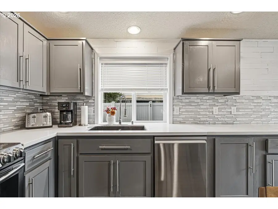 2200 NW 5th St, Battle Ground, WA 98604 - #3