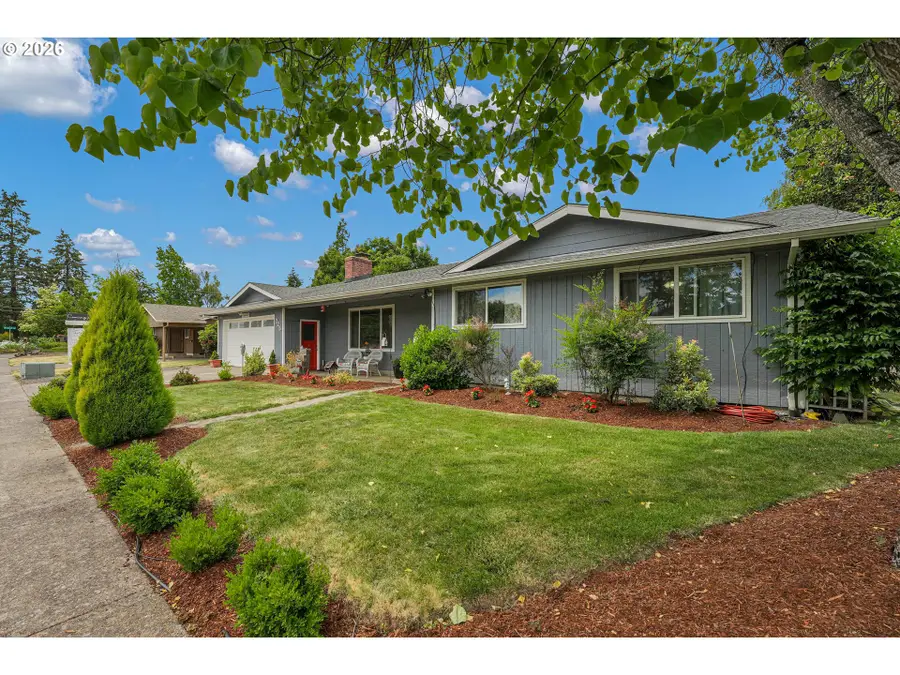 225 NW 19th St, McMinnville, OR 97128 - #3